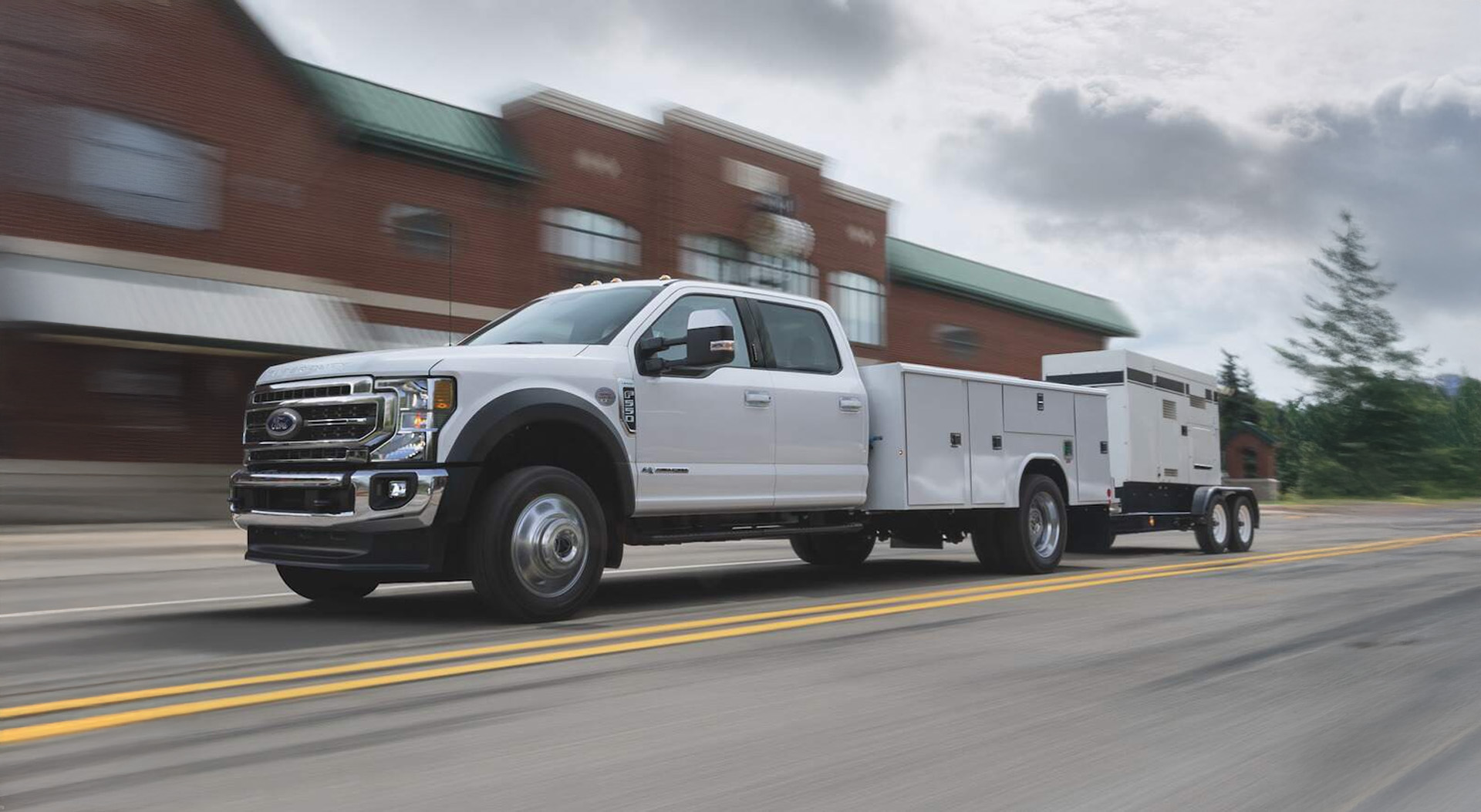 Ford F-550 Super Duty service at Quirk Commercial Trucks